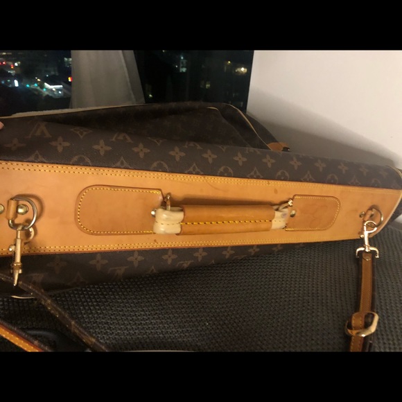1970’s VINTAGE LUIS VUITTON AUTHENTIC GARMENT BAG - Picture 7 of 13